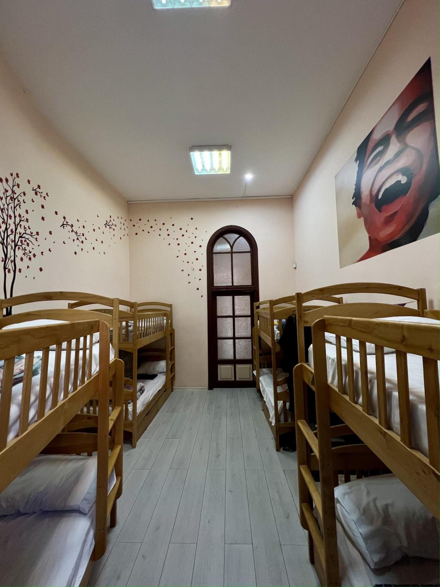 Dja Hostel Kiev Exterior foto